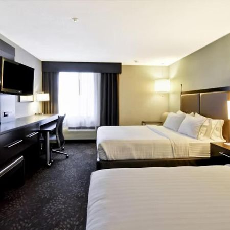 Holiday Inn Express Romulus / Detroit Airport By Ihg Εξωτερικό φωτογραφία