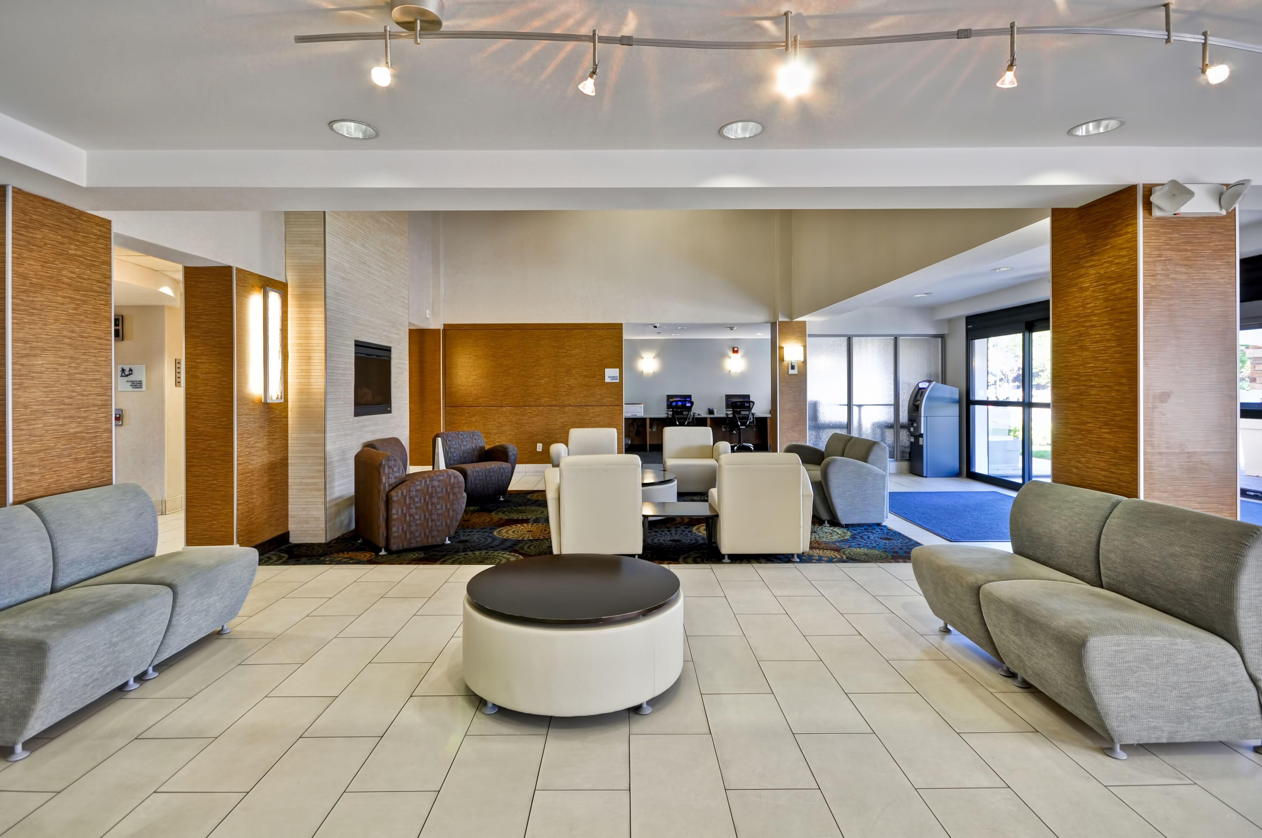 Holiday Inn Express Romulus / Detroit Airport By Ihg Εξωτερικό φωτογραφία